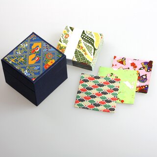 Yuzen Box mit 100 Blatt Washi (dunkelblau)