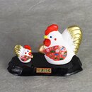 Jahrestierfiguren 2017: Huhn mit jungem Huhn