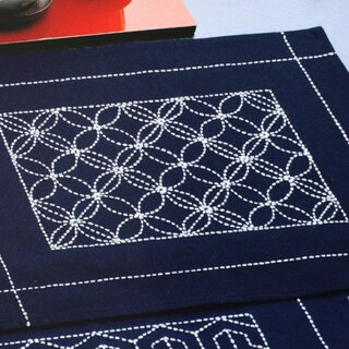 Tischset Sashiko Shippoh 33 x 43 cm, mit Stickgarn & Nadel