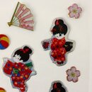 Aufkleber Warabe, Mädchen im Kimono