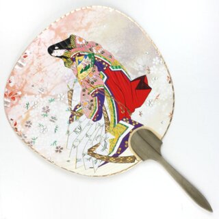 Blattf�cher Uchiwa Hofdame im zeremoniellen Kimono