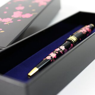 Stiftebox mit Kugelschreiber Kirschblüte