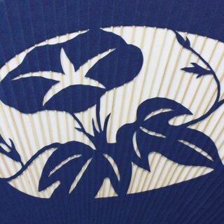 Blattf�cher Uchiwa Trichterwinde blau,  seitlicher Griff