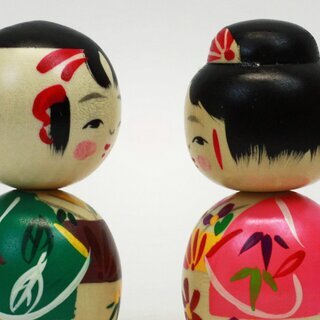 Kokeshi Paar Nakayoshi, Holzpuppen Gute Freunde 8,5 cm