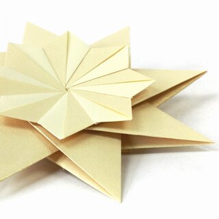 Stern Franziska strohgelb, Papier & Anleitung