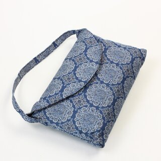 Sitzhilfe f�r die Teezeremonie