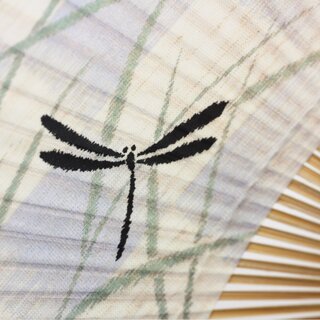 Blattf�cher Uchiwa Libellen im Gras 37,5 x 24 cm