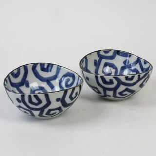Kleine Sch�sseln Karakusa, 2er Set, 10,2 - 10,8 cm