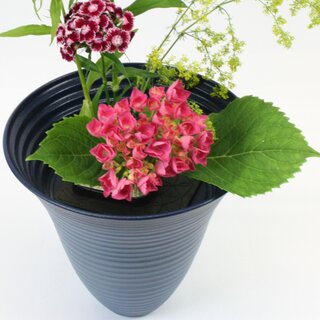 Ikebanavase Ikenobo klassisch, 19 cm hoch, taubenblau