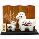 Jahrestierfigur 2026: Pferd Oyako Sho-Chiku-Bai