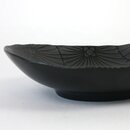 Ovale Schale mit Schirmmuster 16 x 14 cm