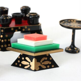 Hinamatsuri Dekoration f�r die Puppentreppe