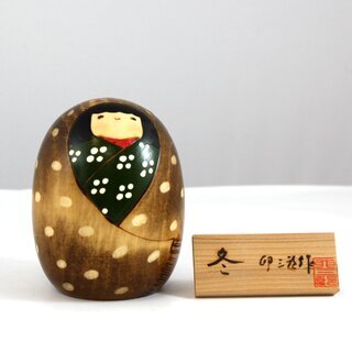 Kokeshi Fuyu, japanische Holzpuppe Winter